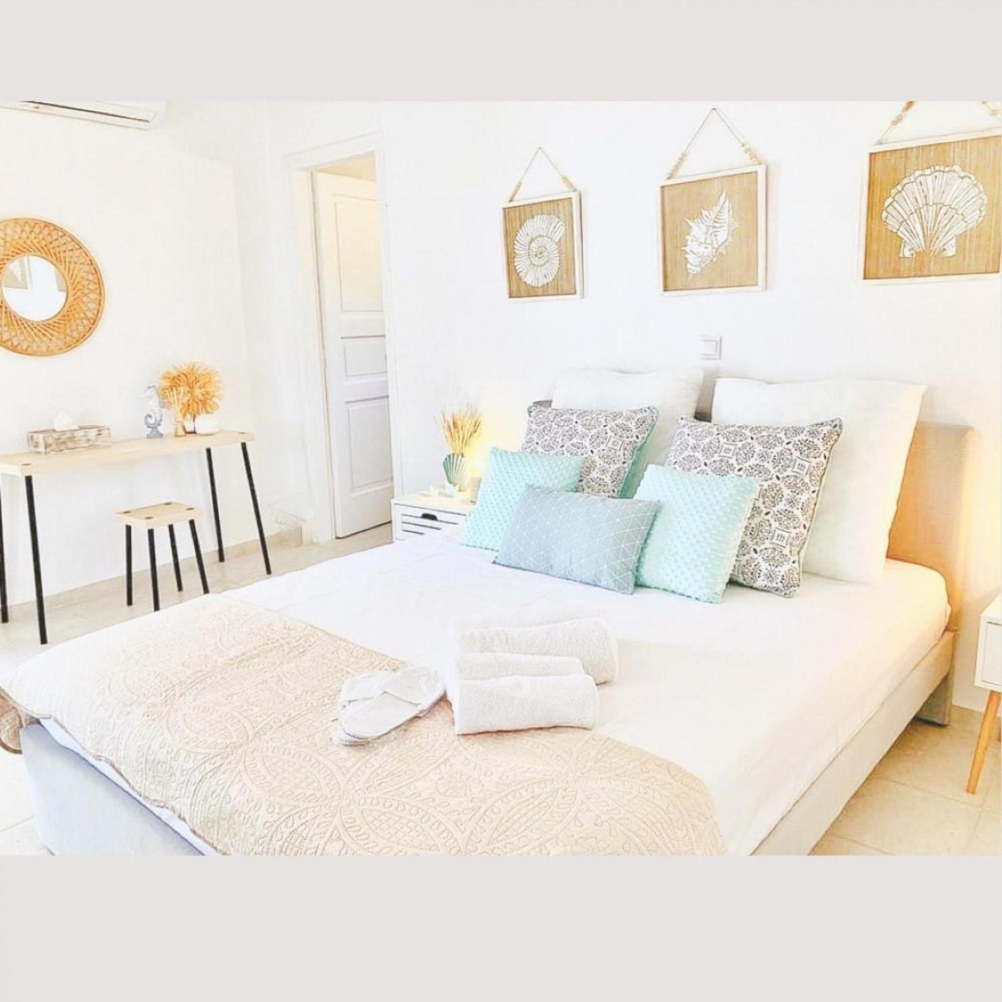 Naira Family Suites Mykonos Mykonos Town Exteriör bild